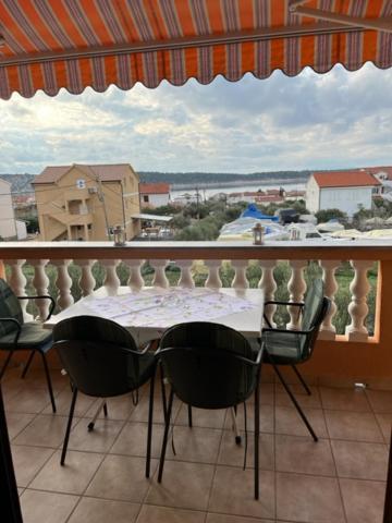Mira Apartment Barbat na Rabu Luaran gambar